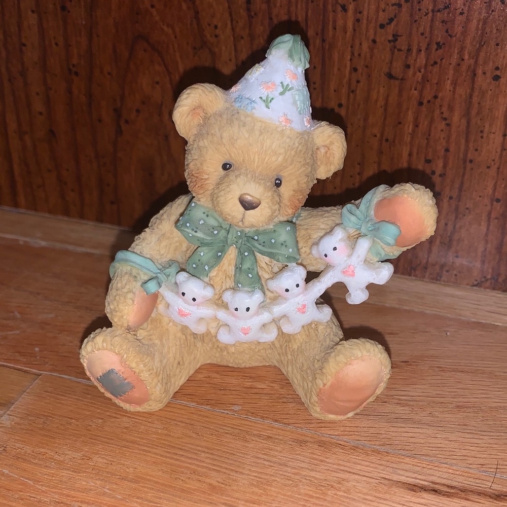 Cherished Teddies Collection: Happy Wishes (four)